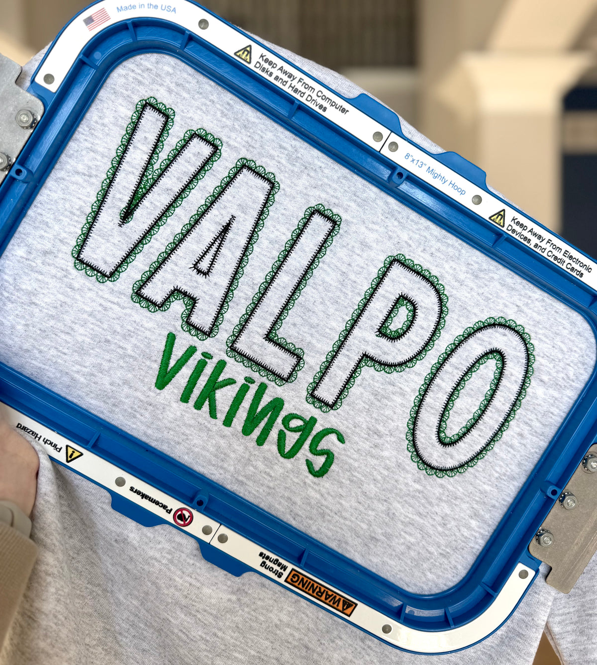 Valpo Vikings Lace Crewneck